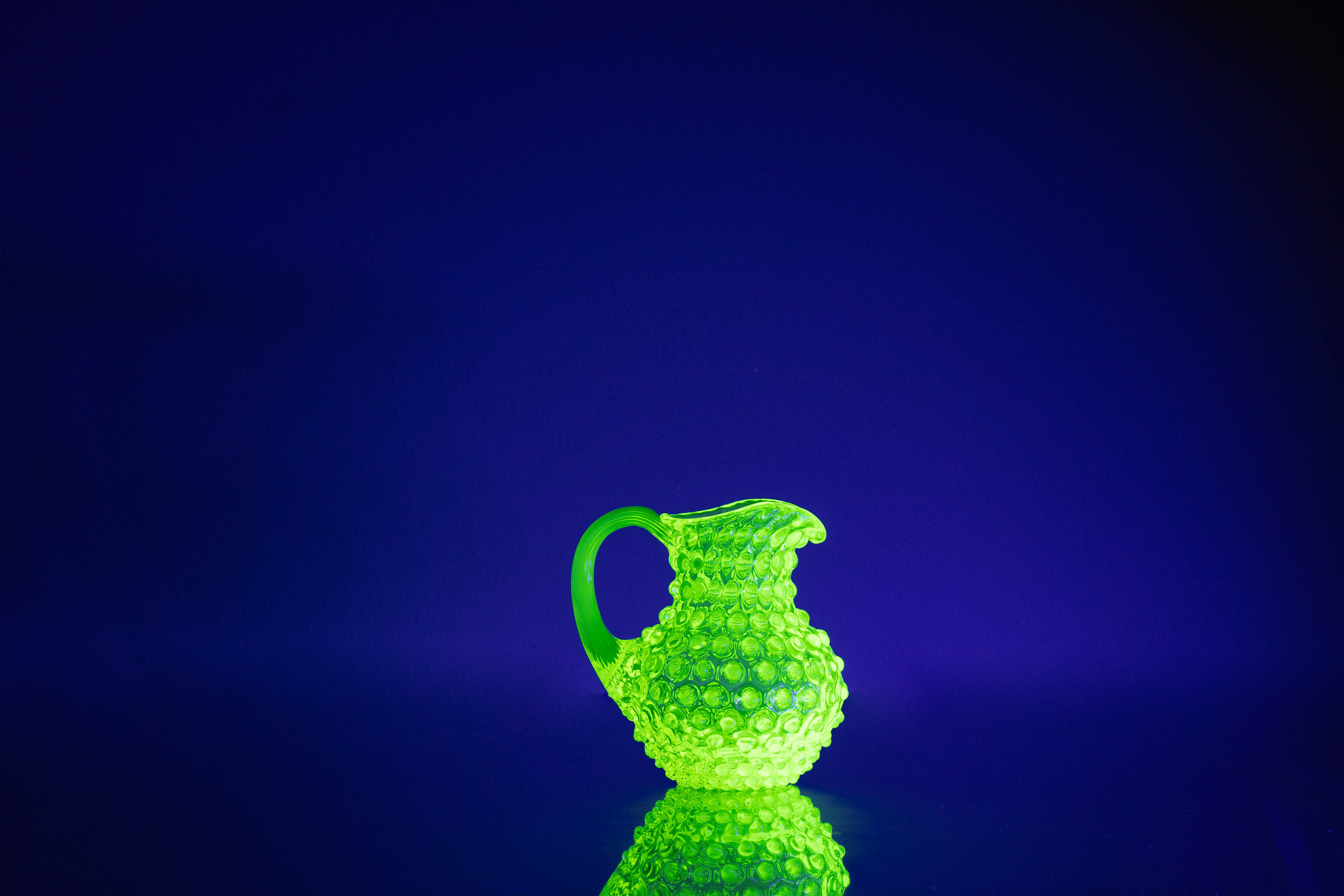 Džbánek Neon Citrine Hobnail Creamer