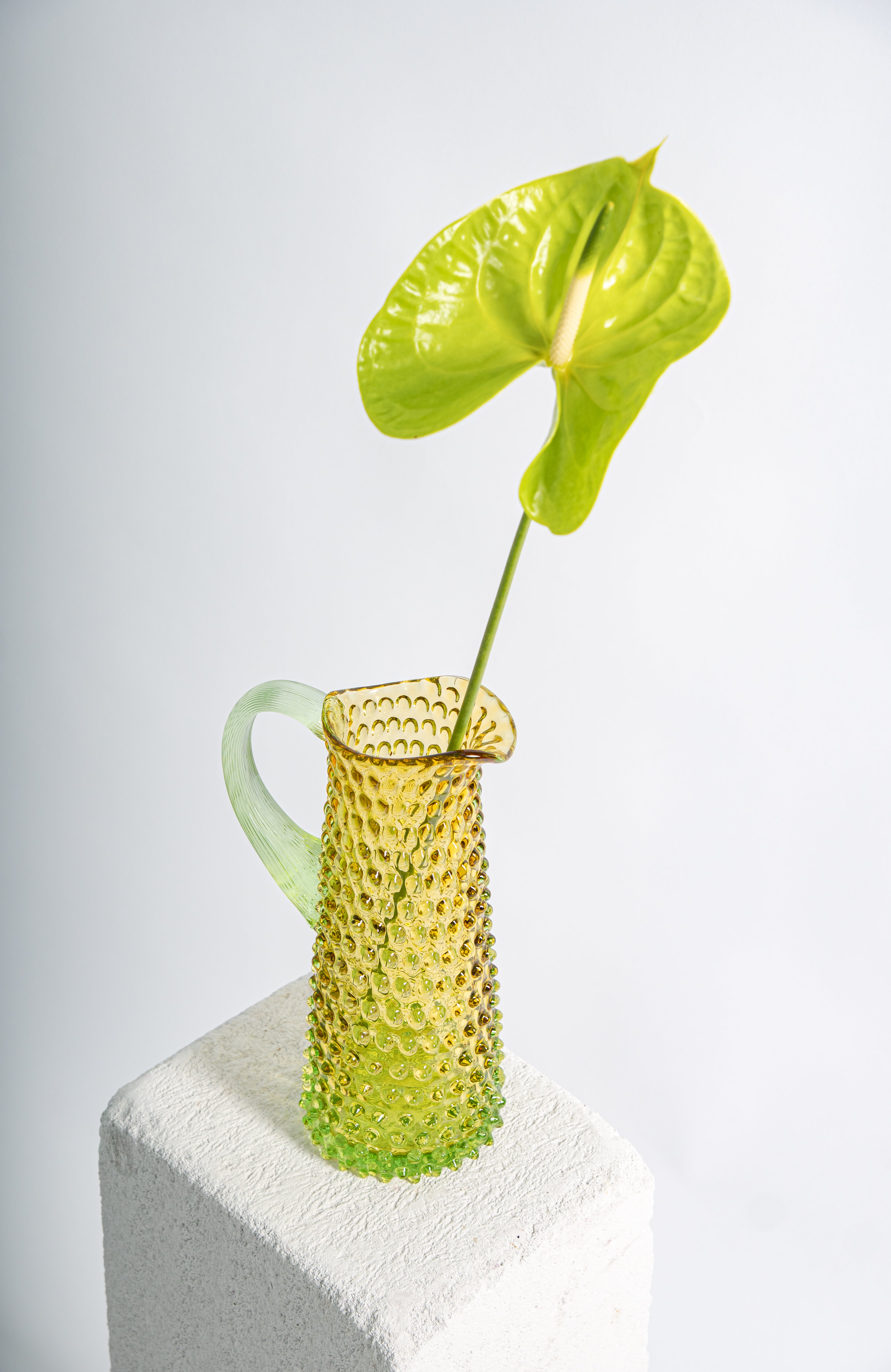 Vysoký Hobnail Džbán Meadow